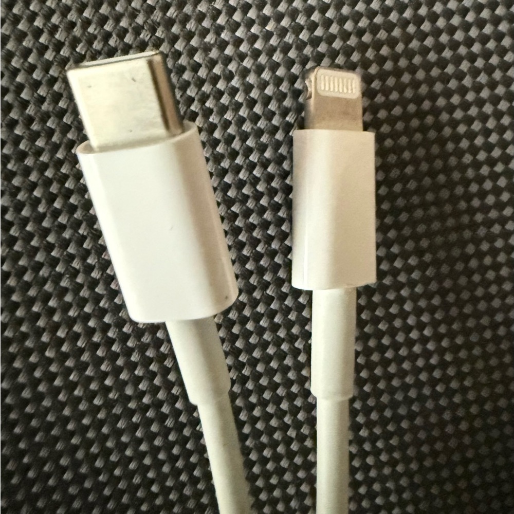 Apple USB-C to Lightning Cable Charger